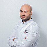 Врач Кертибиев Виктор Петрович